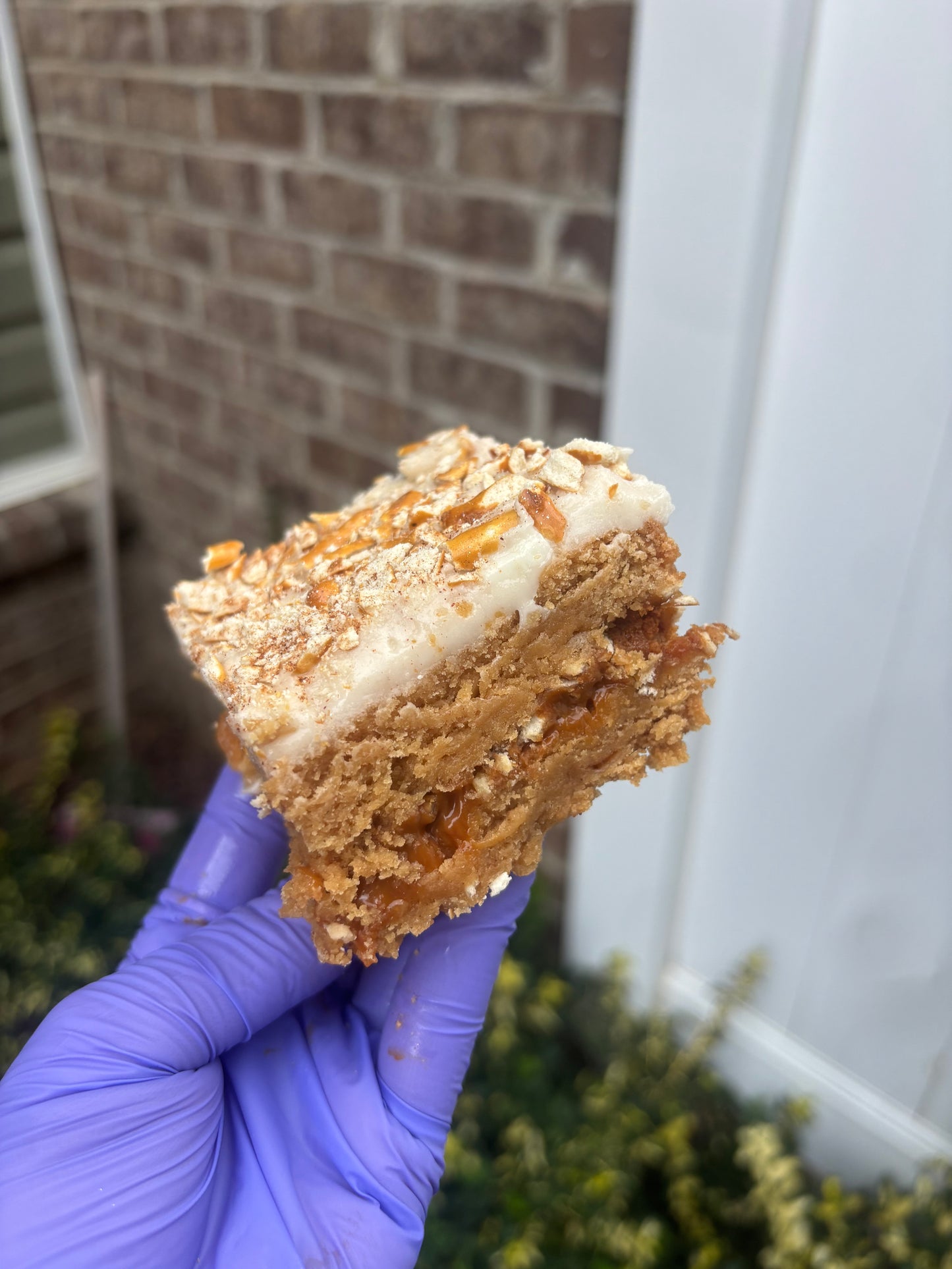 Salted Caramel Pretzel Cheesecake Cookie Bar Recipe